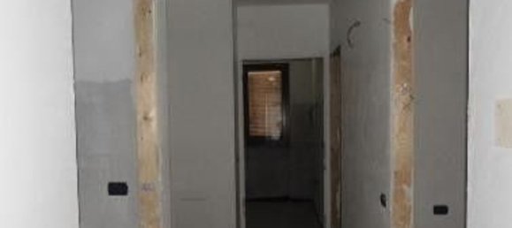 3 rooms Apartment in Magenta, Italy No. 164603 4