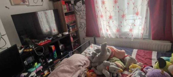 3 bedrooms House in Denain, France No. 192433 4