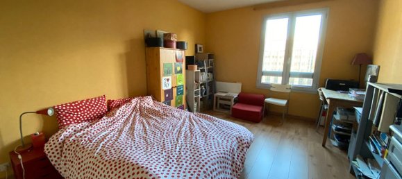 1 bedroom Apartment in Bourges, France No. 102855 6