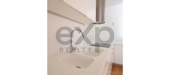 3 bedrooms House in Funchal, Portugal No. 17242 24