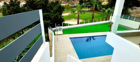 4 bedrooms Villa in Ciudad Quesada, Spain No. 32548 6