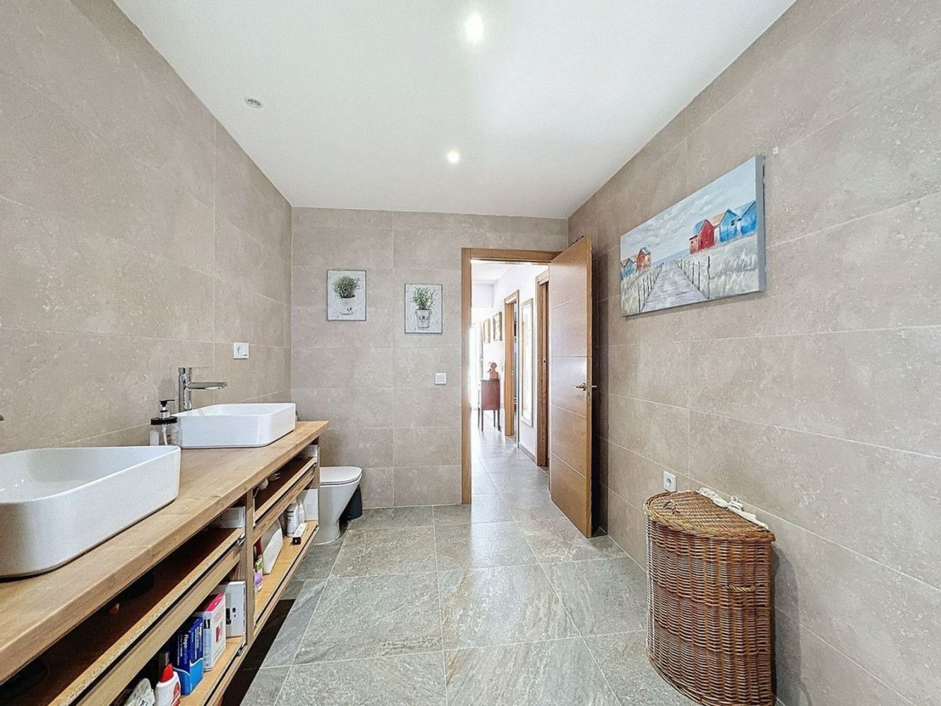 Дом с 4 спальнями в Эстепона, Испания № 81240