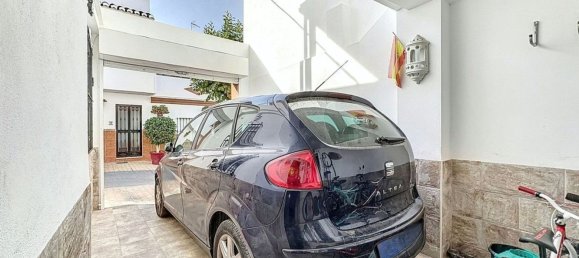 Дом с 4 спальнями в Эстепона, Испания № 81240 4