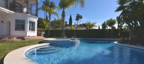 5 bedrooms Villa in Mijas, Spain No. 82731 2