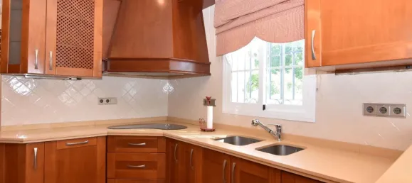 5 bedrooms Villa in Mijas, Spain No. 82731 36