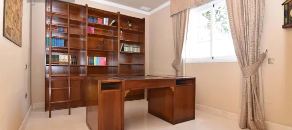 5 bedrooms Villa in Mijas, Spain No. 82731 26