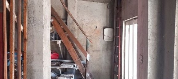 3 rooms House in Seregno, Italy No. 134707 5