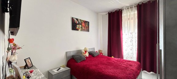 2 Schlafzimmer Wohnung in Malnate, Italy, Nr. 268550 15