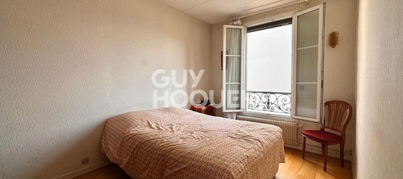 2 bedrooms Apartment in Seine-Saint-Denis, France No. 130307 5