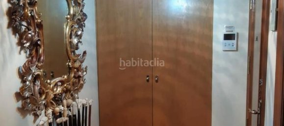 Apartamento de 3 dormitorios en Sant Martí, Spain No. 149837 3