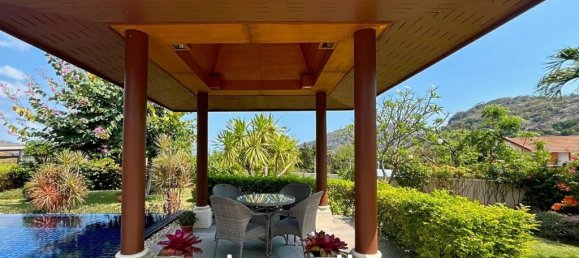 3 bedrooms Villa in Pran Buri, Thailand No. 13350 8