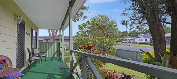 Дом с 3 спальнями в Halekulani, Австралия № 317 4