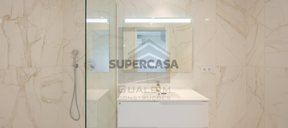 Квартира с 3 спальнями в Авейру, Португалия № 152488 37