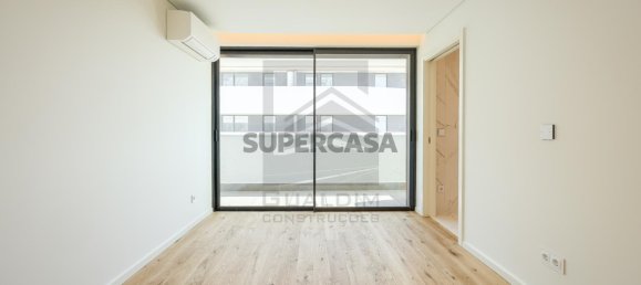 Квартира с 3 спальнями в Авейру, Португалия № 152488 27