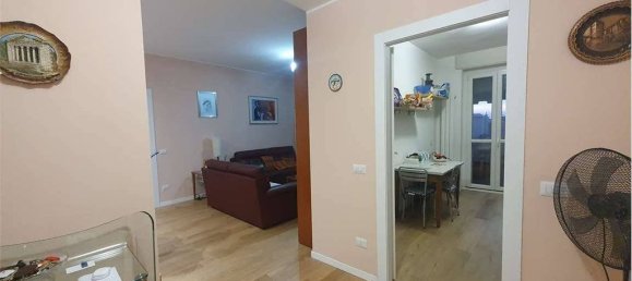 2 chambres Appartement à Milan, Italy No. 248195 9