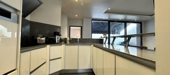 2 bedrooms Apartment in Luc-la-Primaube, France No. 295549 3