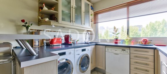 3 bedrooms Apartment in Neuilly-sur-Seine, France No. 348868 3