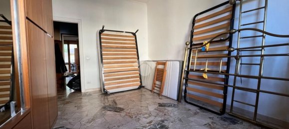 5غرفة شقة في Florence, Italy رقم 44991 21