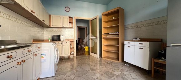 5غرفة شقة في Florence, Italy رقم 44991 8