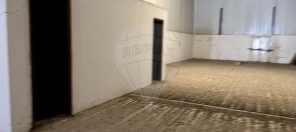 Almacén en Samora Correia, Portugal 417 m² No. 67143 7