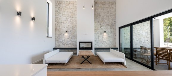 Villa de 3 dormitorios en Mijas, Spain No. 115937 8