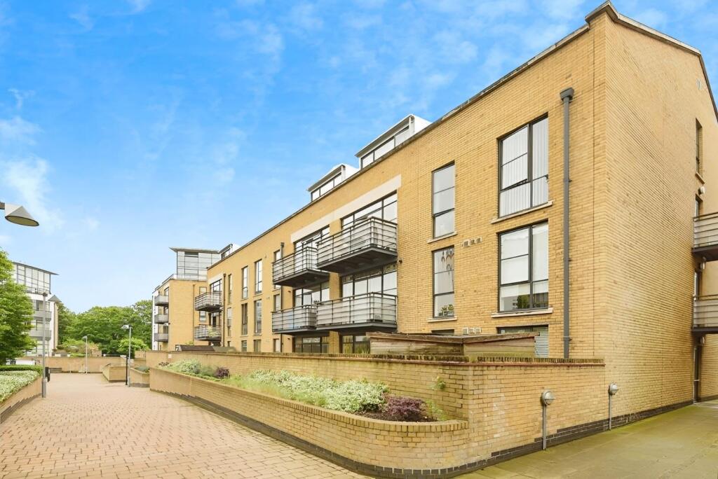 3 غرف نوم مكتب في Brentford, United Kingdom رقم 12345