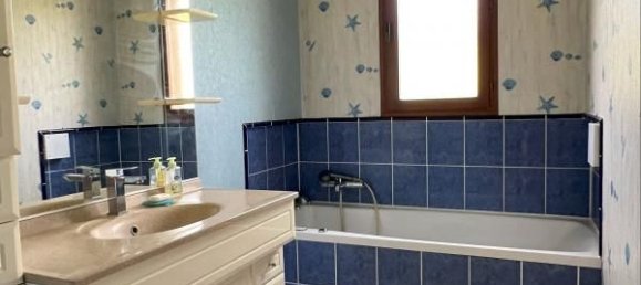 4 Schlafzimmer Haus in Saint-Eugene, France, Nr. 248759 7
