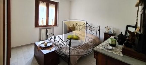 5 rooms Apartment in Sovicille, Italy No. 31982 16