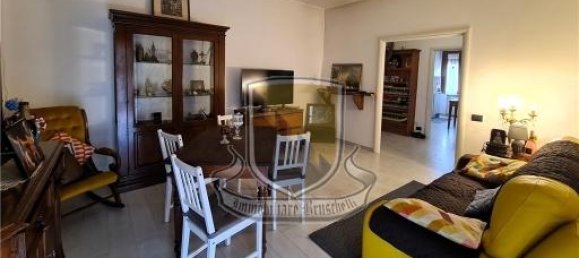 5 rooms Apartment in Sovicille, Italy No. 31982 8