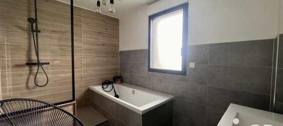 5 rooms House in Phalempin, France No. 56674 6