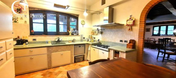 5 Schlafzimmer Haus in Montieri, Italy, Nr. 68621 12