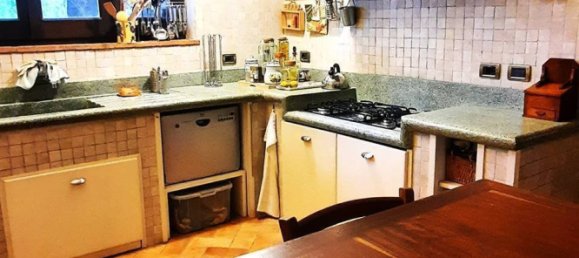 5 Schlafzimmer Haus in Montieri, Italy, Nr. 68621 13