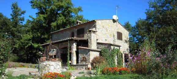 5 Schlafzimmer Haus in Montieri, Italy, Nr. 68621 5