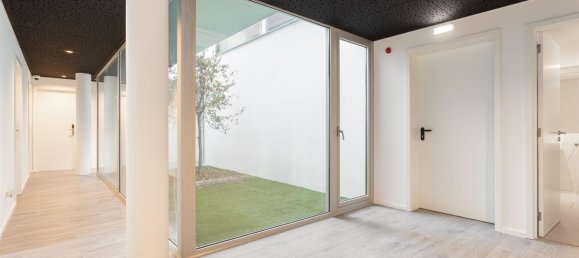 33 bedrooms Building in Porto, Portugal No. 141039 8