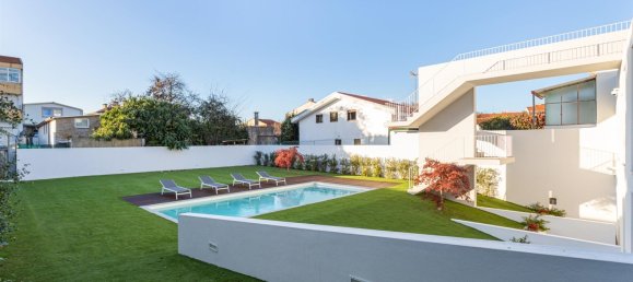 33 bedrooms Building in Porto, Portugal No. 141039 26