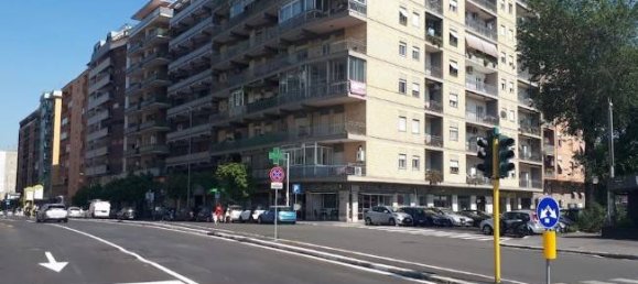 4 rooms Commercial property in Rome, Italy No. 65311 19