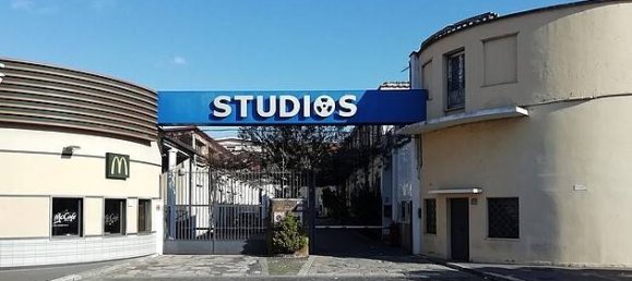 4 rooms Commercial property in Rome, Italy No. 65311 3