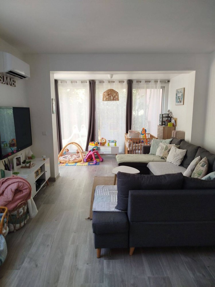 2 Schlafzimmer Wohnung in Peymeinade, France, Nr. 333805