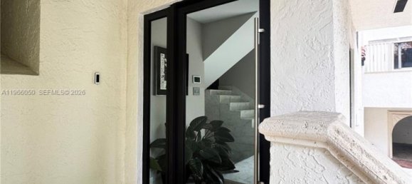 5 chambres duplex à vendre à Miami, Miami-Dade, Florida, USA № 614457 3