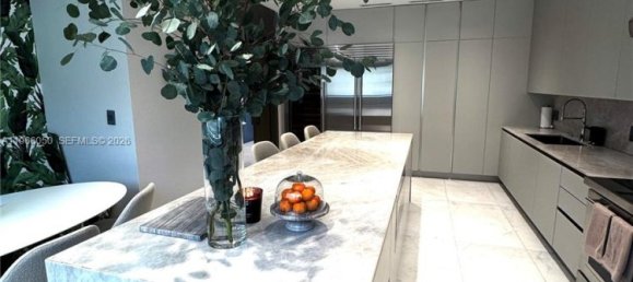 5 chambres duplex à vendre à Miami, Miami-Dade, Florida, USA № 614457 13