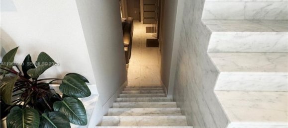 5 chambres duplex à vendre à Miami, Miami-Dade, Florida, USA № 614457 30