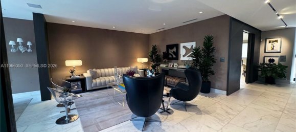 5 chambres duplex à vendre à Miami, Miami-Dade, Florida, USA № 614457 19