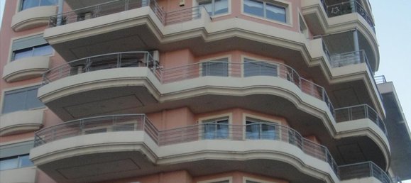  em Piraeus, Greece N.º 7727 12
