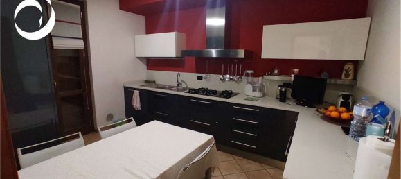 4 rooms House in Brembate di Sopra, Italy No. 5944 8