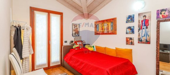 Apartamento T6 em Albignasego, Italy N.º 372796 2