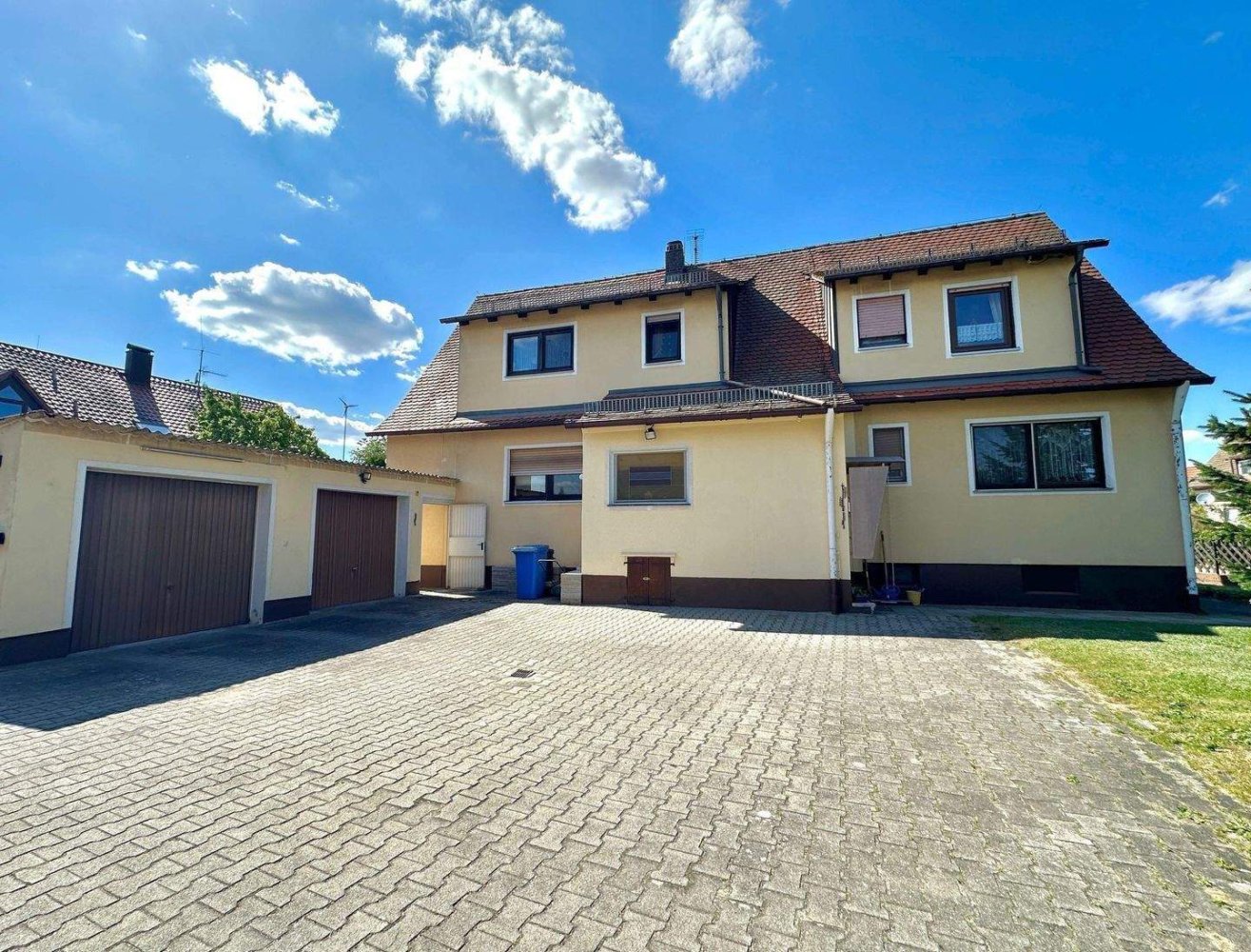 8غرفة تاون هاوس في Neustadt an der Waldnaab, Germany رقم 243377