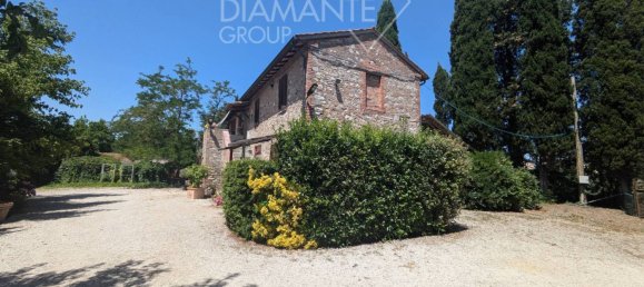 2 bedrooms House in Castiglione del Lago, Italy No. 159970 16