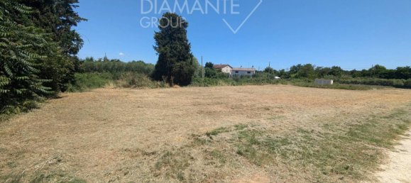 2 bedrooms House in Castiglione del Lago, Italy No. 159970 8