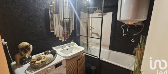 Adosado de 3 habitaciónes en Saint-Gaultier, France No. 235551 42