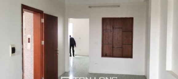 8 Schlafzimmer Haus in Tay Ho, Vietnam, Nr. 3089 12